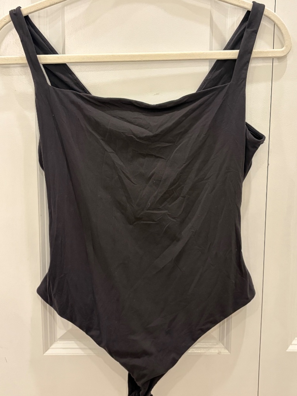 SKIMS Fits Everybody SQUARE NECK BODYSUIT